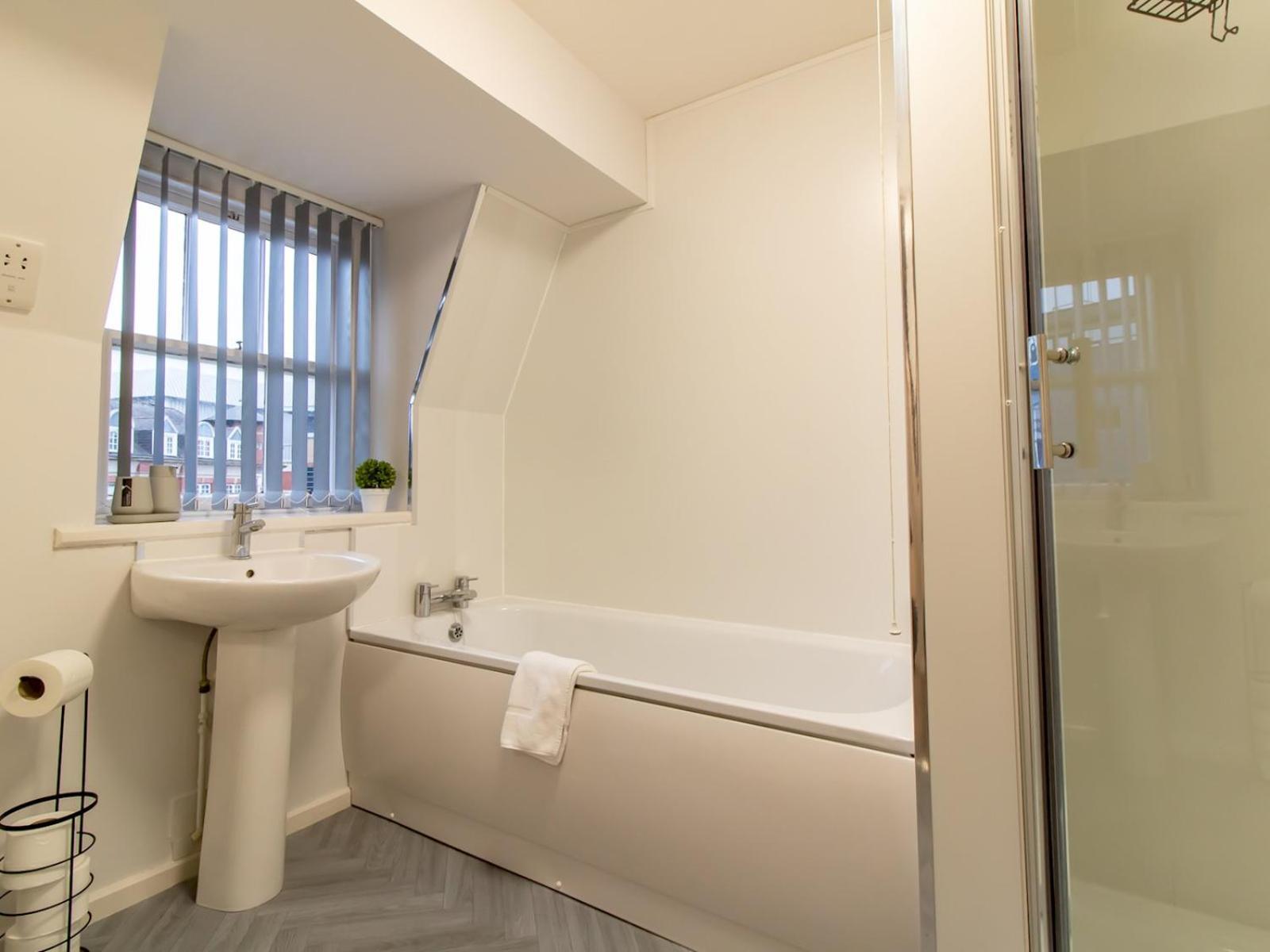 Stylish Maisonette Newcastle Pass The Keys Екстер'єр фото